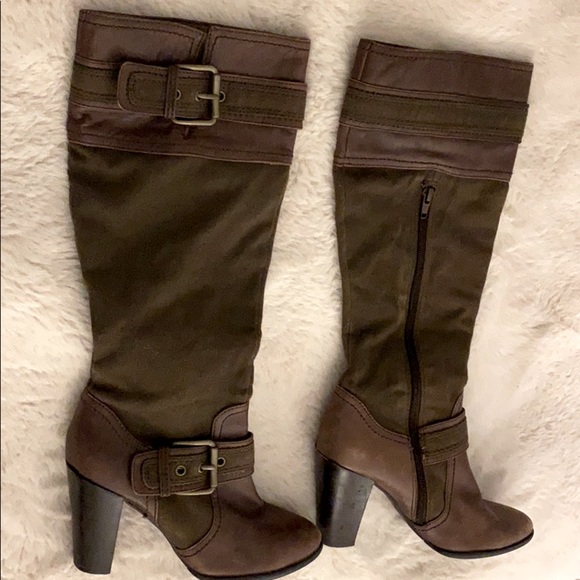 nine west cheyin cylinder heeled boots